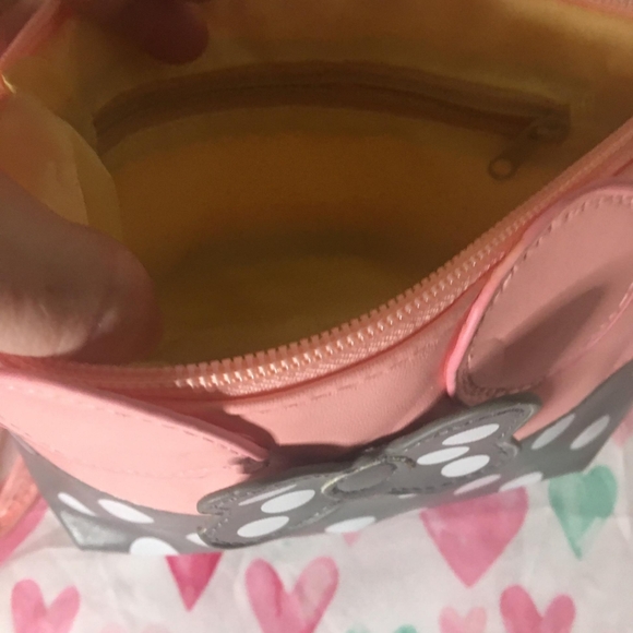 Pink and Grey Minnie Mouse Cosmetic Bag - Picture 3 of 3
